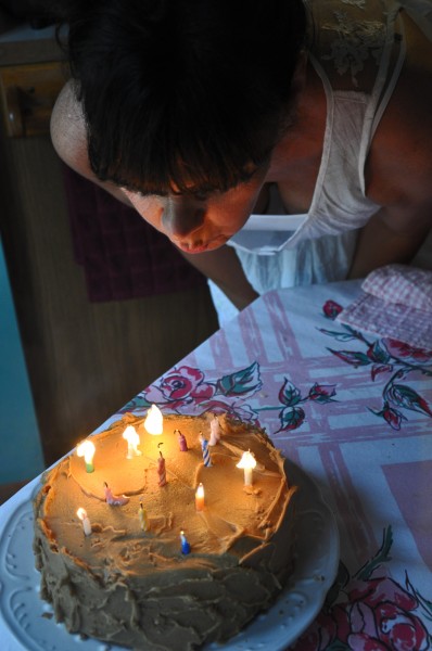 "Yellow Birthday Cake with Caramel Frosting Recipe"