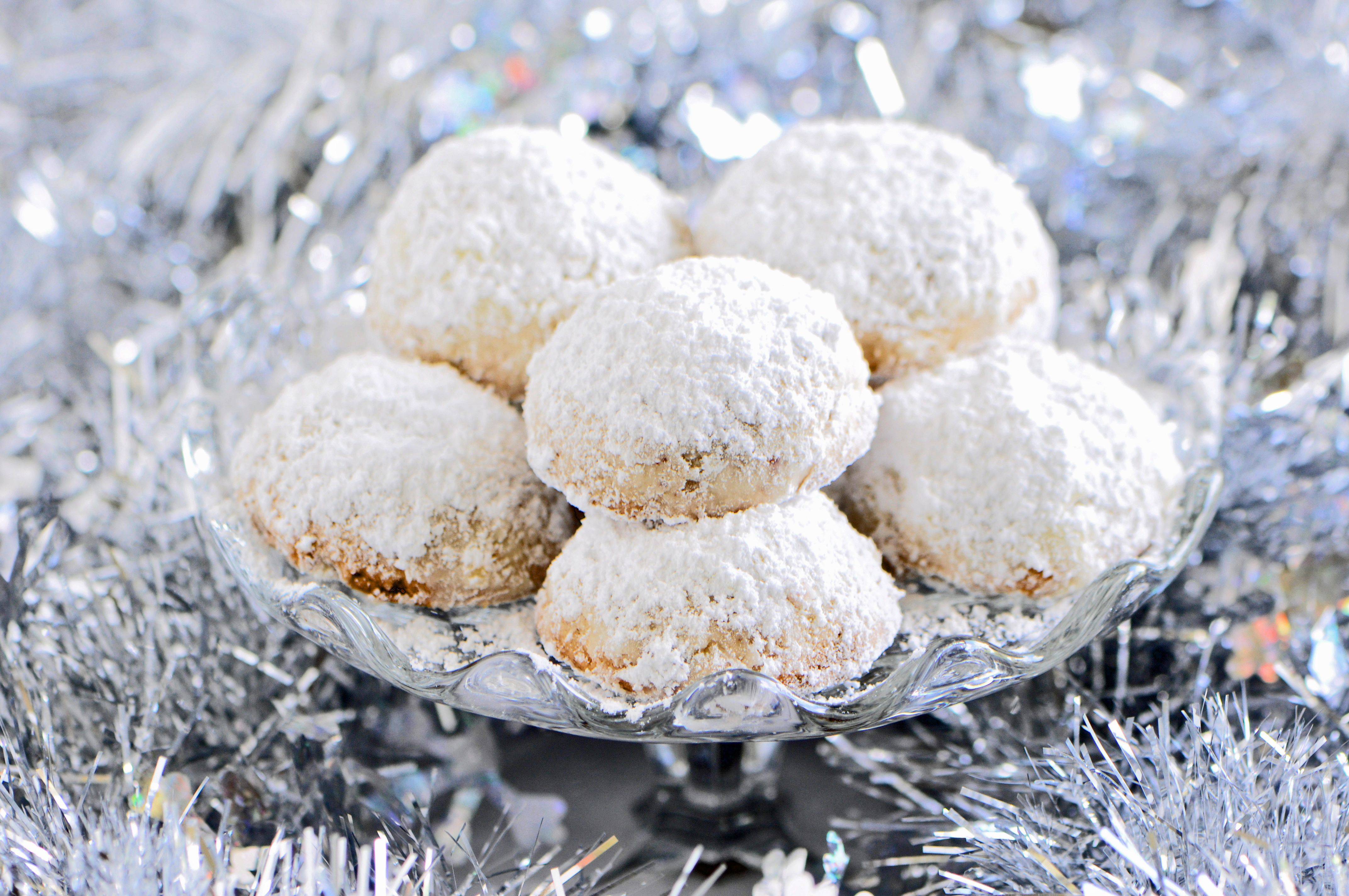 Christmas Cookie Countdown and Mexican Wedding Cookie 