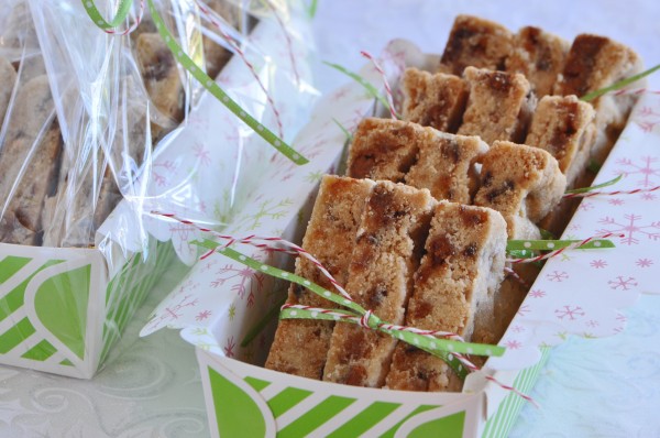 "Butter-Toffee Crunch Shortbread Cookie Recipe"