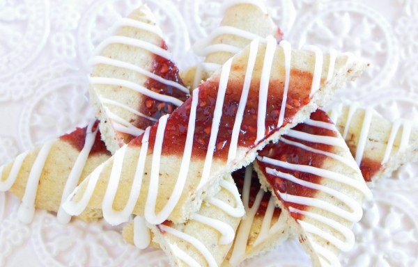 "Raspberry Almond Slices Recipe"