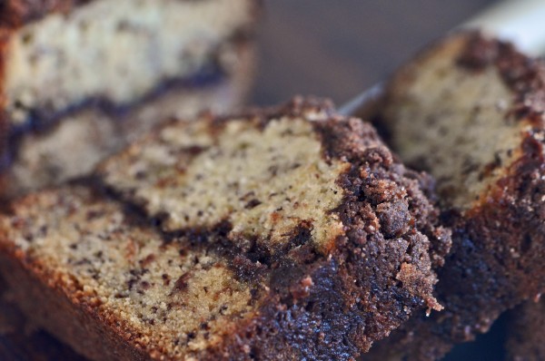 "Banana Bread with Chocolate Streusel Recipe"