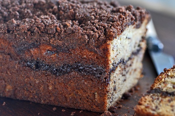 "Banana Bread with Chocolate Streusel Recipe"