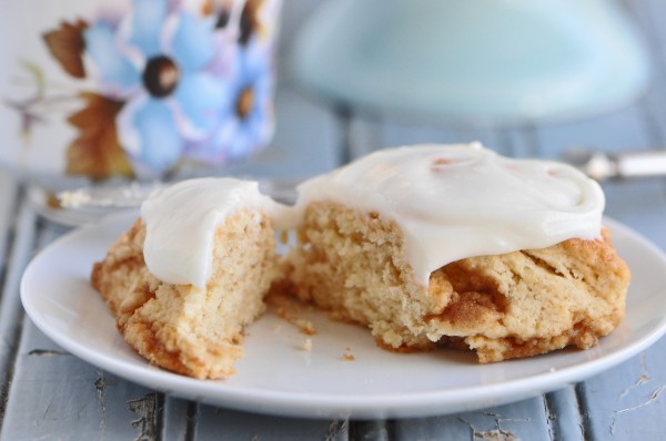 Iced Cinnamon Bun Scones Recipe