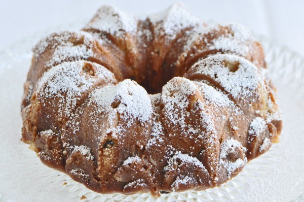 Apple Walnut Raisin Cake with Cream and Cinnamon Glaze Recipe