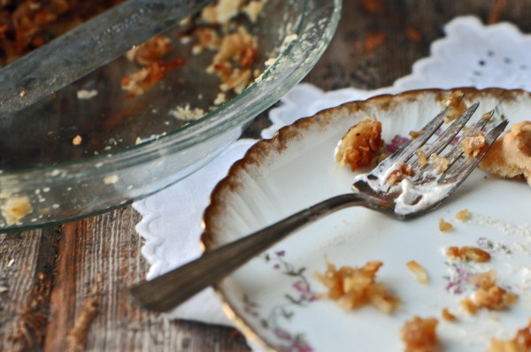 Maple Oatmeal Walnut Pie Recipe