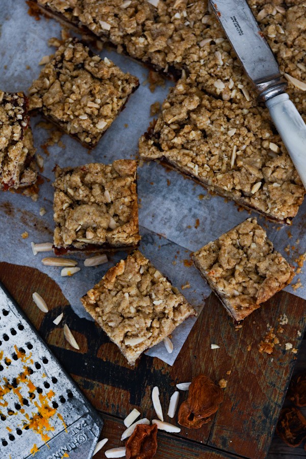 Apricot Cherry Crumb Bars Recipe