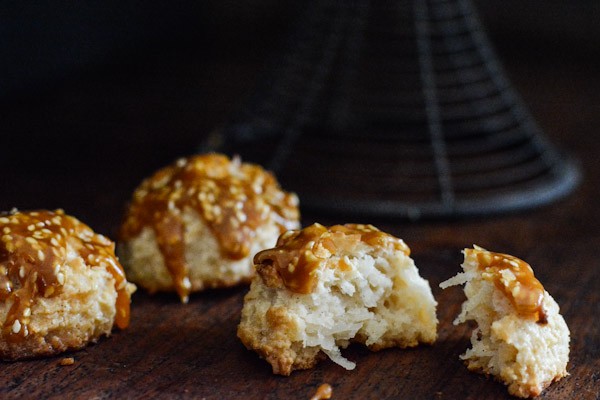 Salted Sesame Caramel Macaroons Recipe