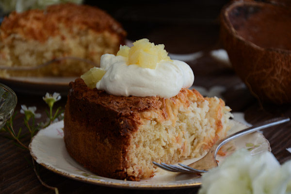 Triple Coconut Macaroon Cake Recipe